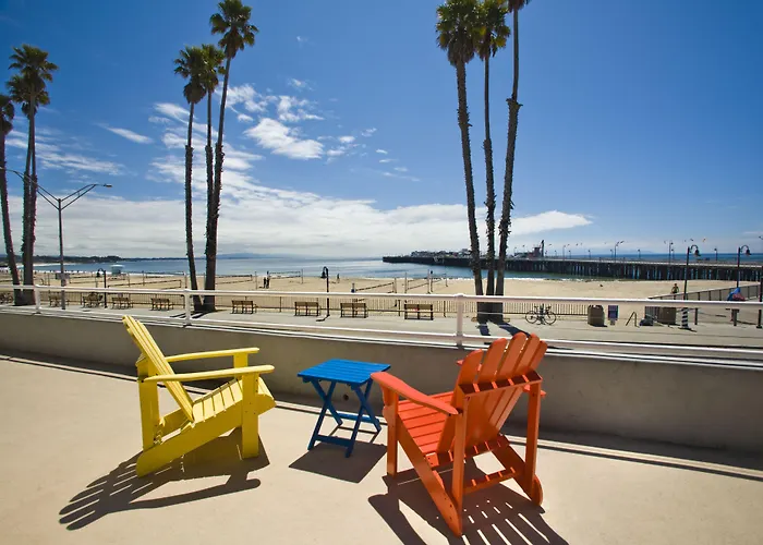 Beach Street Inn And Suites